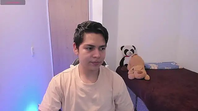 Snapshot of Asta_YunoXXX chatting on April 7, 2026, 2:34 am Asta YunoXXX online show from April 7, 2026, 2:34 am