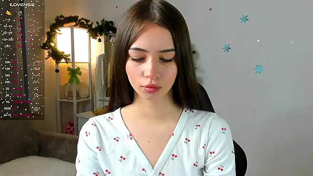 Snapshot of Viola_Rivera chatting on January 9, 2026, 9:56 am Viola Rivera online show from January 9, 2026, 9:56 am