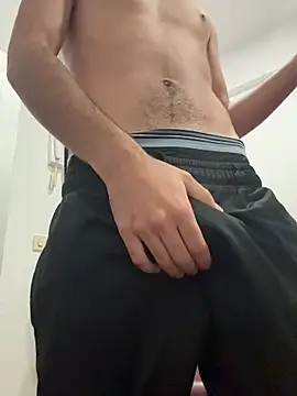 Davisuarez online show from April 8, 2026, 12:49 pm