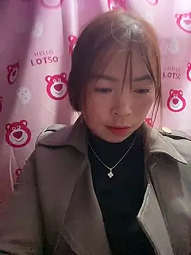 alissa-ww online show from December 16, 2025, 2:22 pm