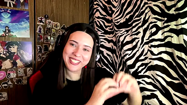 Snapshot of AngeliqueSulima chatting on December 2, 2025, 1:17 pm AngeliqueSulima online show from December 2, 2025, 1:17 pm