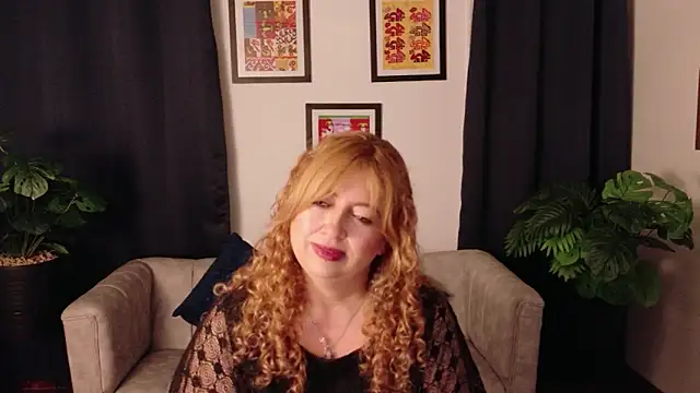 MilfArlet online show from February 9, 2026, 1:37 pm