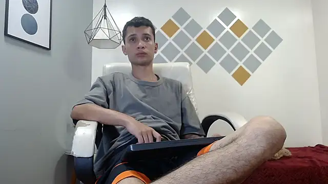 LucassSmith11 online show from March 19, 2026, 7:18 pm