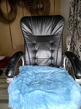 Snapshot of RESHMA01 chatting on December 4, 2025, 2:21 am RESHMA01 online show from December 4, 2025, 2:21 am