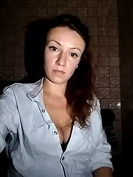 Snapshot of Kseniae chatting on December 3, 2025, 6:28 pm Kseniae online show from December 3, 2025, 6:28 pm