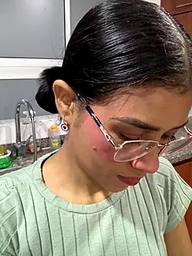 AnitaDuque online show from December 14, 2025, 12:49 am