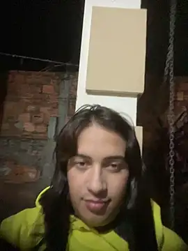 Snapshot of larysinha chatting on May 3, 2026, 2:17 am larysinha online show from May 3, 2026, 2:17 am
