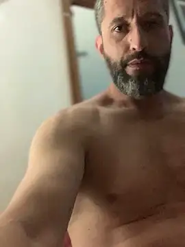 Snapshot of Calientesensible chatting on January 6, 2026, 2:59 am Calientesensible online show from January 6, 2026, 2:59 am