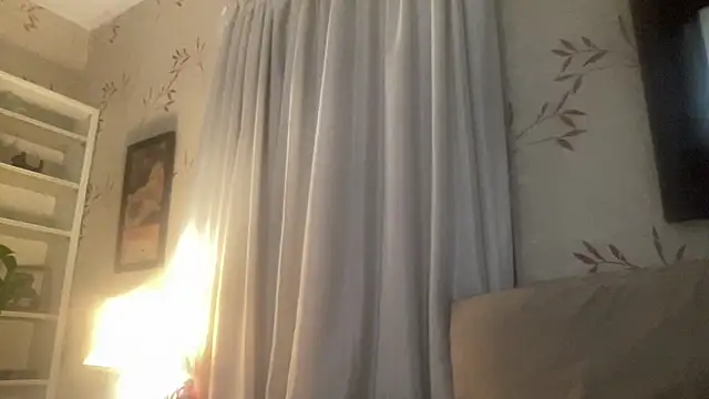 Snapshot of Tom03276 chatting on March 27, 2026, 5:02 am Tom03276 online show from March 27, 2026, 5:02 am