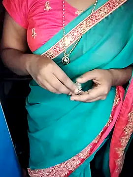 Snapshot of kannada_siri123 chatting on April 10, 2026, 1:33 am kannada siri123 online show from April 10, 2026, 1:33 am