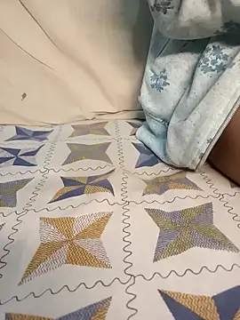 DIKLOOVERR online show from December 22, 2025, 11:57 pm