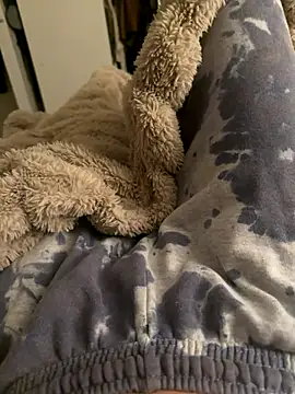 ResponsibleAir2 online show from November 30, 2025, 10:41 am