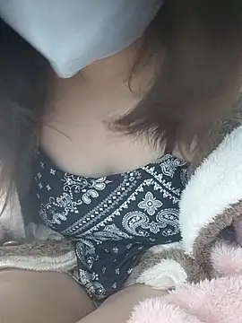 miniiceyya online show from January 11, 2026, 5:29 pm