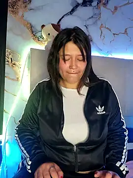 Snapshot of Mariana_eclipse chatting on January 13, 2026, 11:48 am Mariana eclipse online show from January 13, 2026, 11:48 am