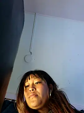 Snapshot of Mariana_eclipse chatting on February 16, 2026, 12:45 pm Mariana eclipse online show from February 16, 2026, 12:45 pm