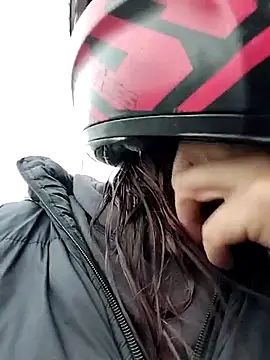 Snapshot of Mariana_eclipse chatting on March 30, 2026, 11:55 am Mariana eclipse online show from March 30, 2026, 11:55 am