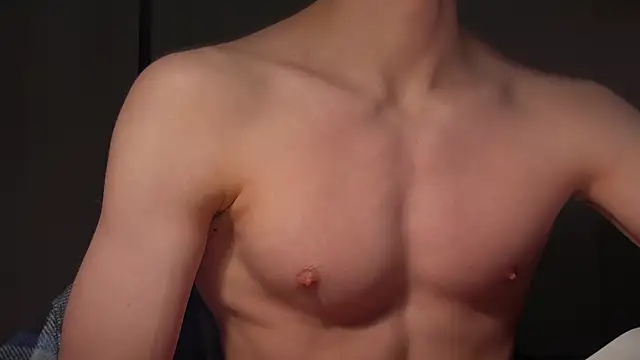 Snapshot of PaulHZ69 chatting on December 2, 2025, 3:07 pm PaulHZ69 online show from December 2, 2025, 3:07 pm