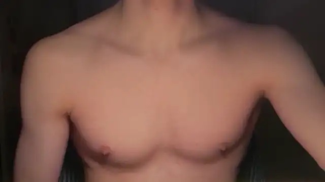 Snapshot of PaulHZ69 chatting on February 4, 2026, 4:35 pm PaulHZ69 online show from February 4, 2026, 4:35 pm