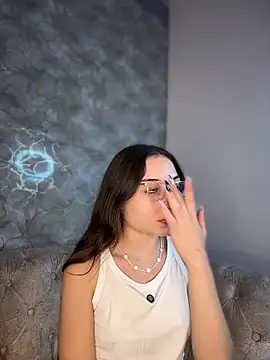Snapshot of Mia_Luxor chatting on July 16, 2026, 11:49 am Mia Luxor online show from July 16, 2026, 11:49 am