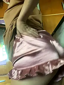 YourBabyStar online show from November 29, 2025, 8:56 pm