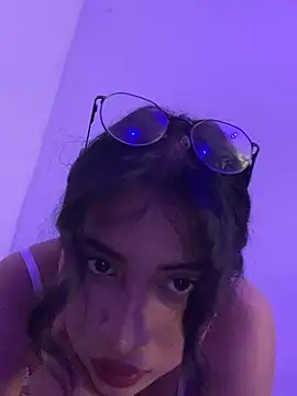 Arely-L1 online show from March 8, 2026, 7:17 pm