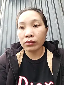 Evelyn-n online show from March 6, 2026, 9:06 am