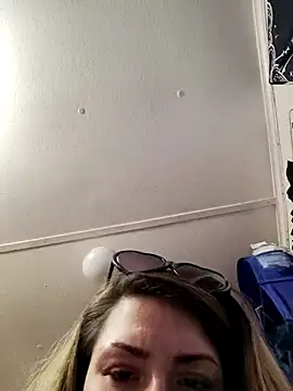 xKittenPawz online show from January 18, 2026, 10:57 pm