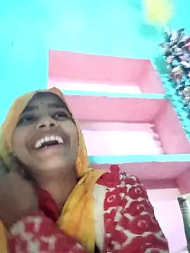 Soniya0448 online show from December 1, 2025, 4:45 pm