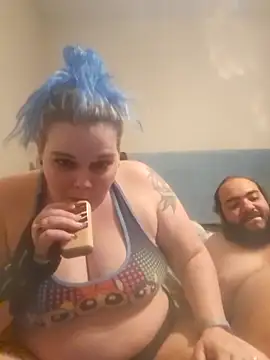 Snapshot of Ally-katt chatting on February 3, 2026, 6:40 am Ally-katt online show from February 3, 2026, 6:40 am