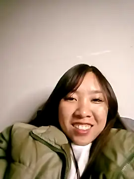 Minsssa20 online show from January 9, 2026, 5:04 pm