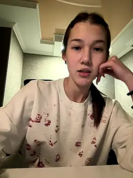 lilXdomii online show from December 15, 2025, 9:30 pm