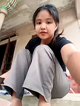 Pretty-haert online show from April 20, 2026, 1:08 am