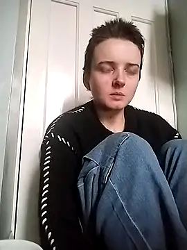 Amy01112 online show from February 21, 2026, 4:08 pm