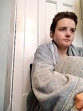 Amy01112 online show from February 24, 2026, 1:42 pm