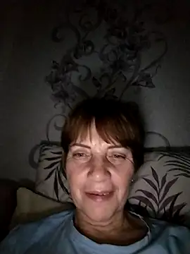 MichelleLove48 online show from December 3, 2025, 10:08 pm