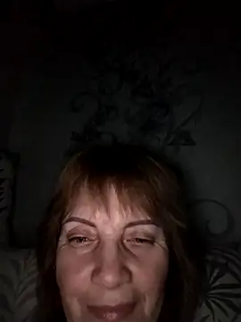 Snapshot of MichelleLove48 chatting on February 22, 2026, 9:35 pm MichelleLove48 online show from February 22, 2026, 9:35 pm