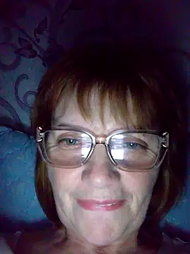 MichelleLove48 online show from March 5, 2026, 8:05 pm