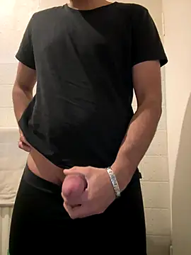 B7874 online show from November 30, 2025, 7:51 pm