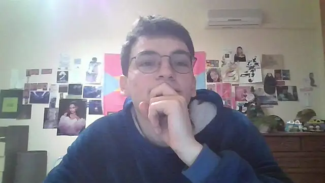 leo cutie online show from February 17, 2026, 3:40 pm