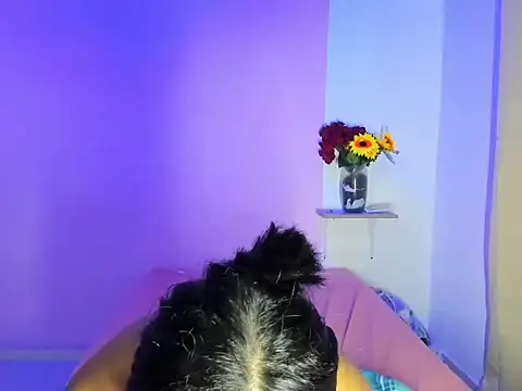 18teenssexy online show from December 13, 2025, 7:53 pm