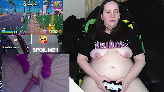 msgamergirl69 online show from April 22, 2026, 3:31 am