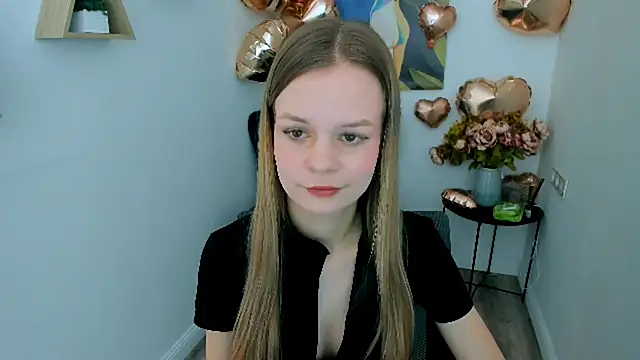 MidnighteAura online show from February 20, 2026, 3:03 am