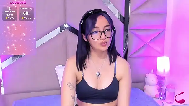 Dreammy Kitty online show from July 1, 2026, 3:08 am
