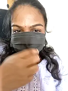 Snapshot of Tamil_Shara chatting on December 4, 2025, 8:12 am Tamil Shara online show from December 4, 2025, 8:12 am