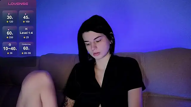 lololozhechka online show from January 12, 2026, 5:51 pm