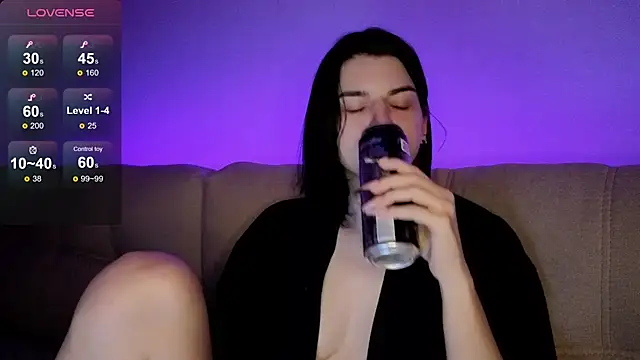 lololozhechka online show from March 11, 2026, 8:15 pm