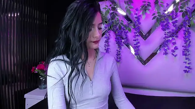 liinzy rouse69 online show from April 6, 2026, 3:35 pm