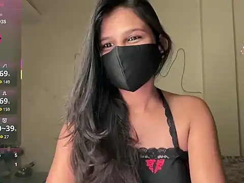 Snapshot of lovely_monisha chatting on January 7, 2026, 11:07 pm lovely monisha online show from January 7, 2026, 11:07 pm