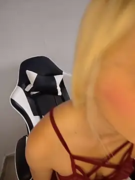 KasumiSophia online show from March 28, 2026, 1:00 pm