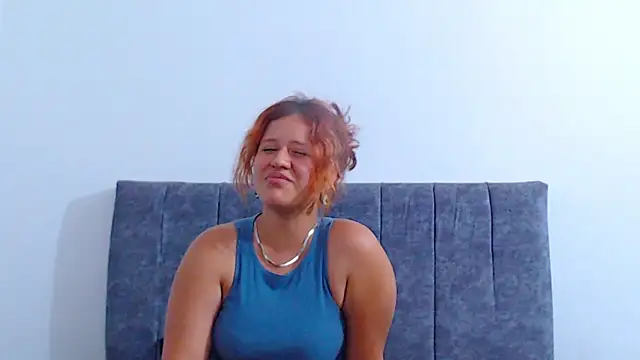 hottie couplee online show from March 12, 2026, 12:28 am